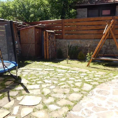 Apartment U Dedu A Babky